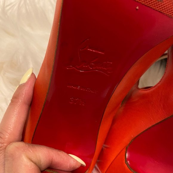 Christian Louboutin Coral Leather Strappy Sandals Heels SZ 37.5 - Picture 9 of 9